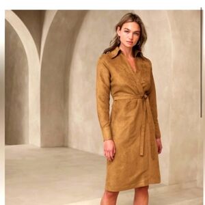 Banana Republic Vegan Suede Knee Length Dress, color Horsehair, size 4, new